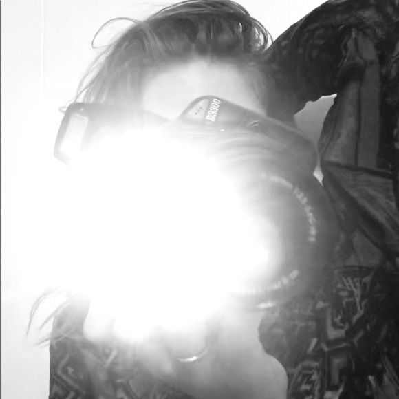 Meet your Posher, Abbie - Picture 1 of 1